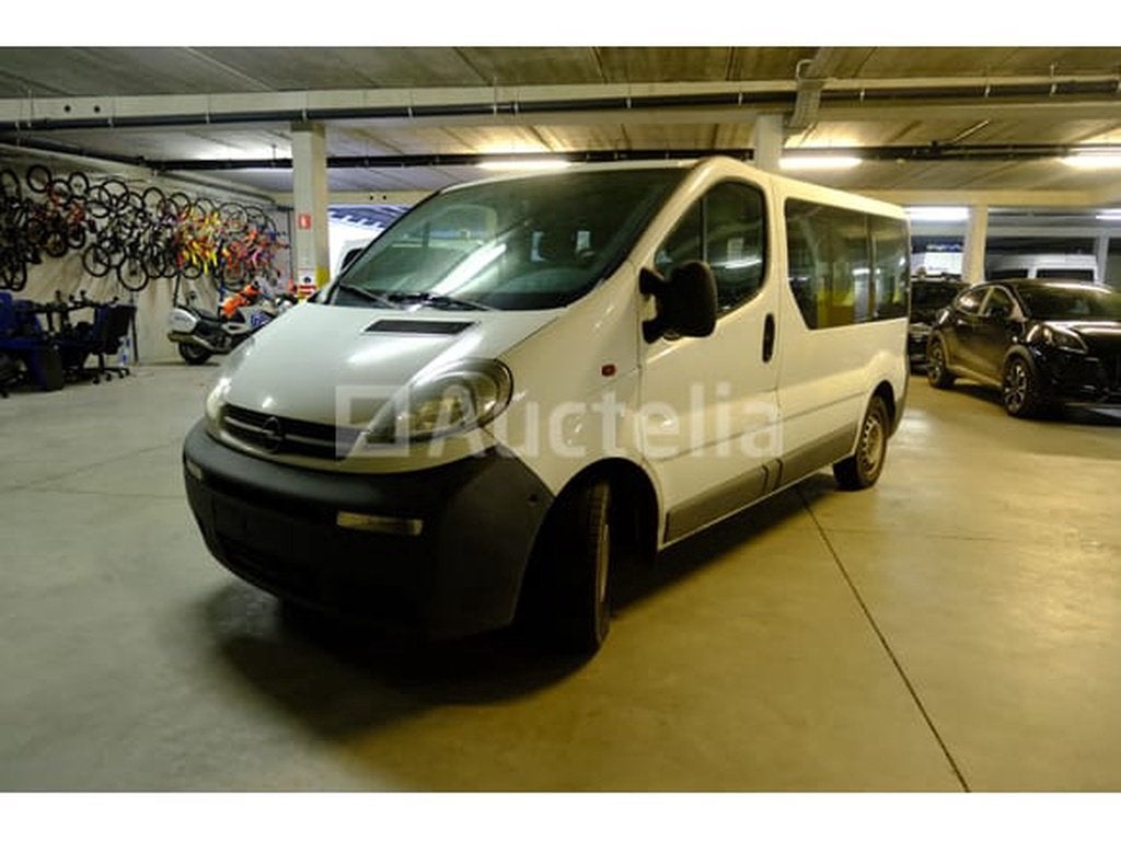 Voiture minibus Opel Vivaro 1.9 CDTI (2005-82.238 km)(VIN:W0, Autos, Achat, Vivaro, Entreprise, Autres carburants