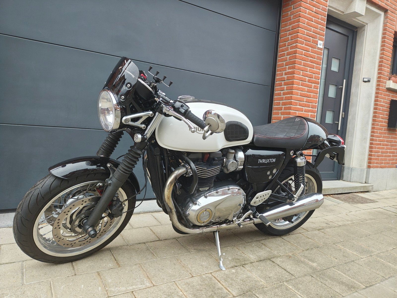 Triumph Thruxton 1200 - cafe racer, Motoren, 2 cilinders, ABS, Motorrijbewijs A, Meer dan 35 kW