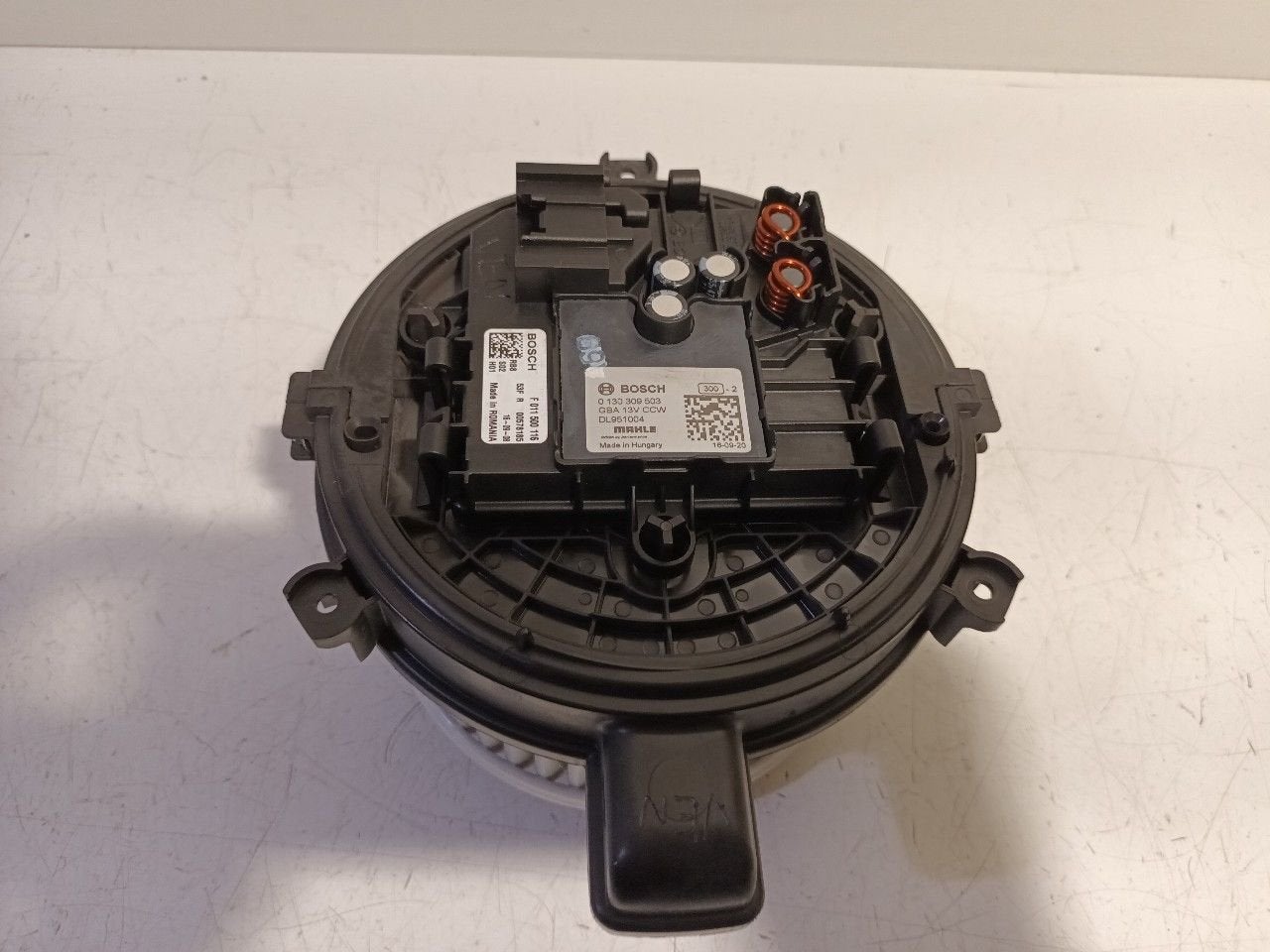Kachel ventilator motor Opel Astra, Onderdelen@venauto.nl, Van der Ven Autorecycling B.V., Ettenseweg 76, 4706 PB Roosendaal, The Netherlands