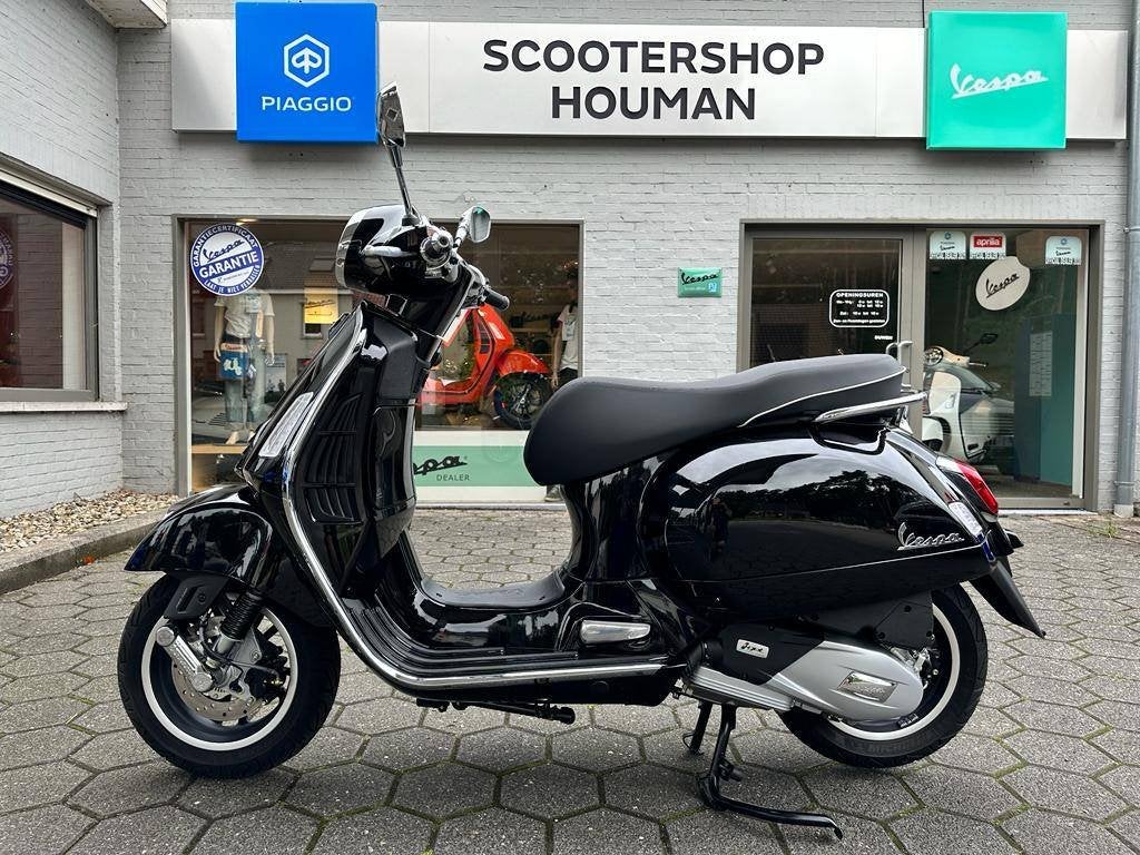 Vespa GTS 125 cc Super Nero Convinto (nr.06), Vélos & Vélomoteurs, Neuf, Autres modèles, 125 cm³, Essence