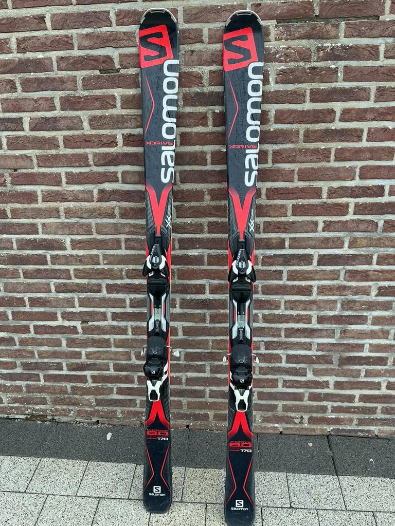 Skis Salomon X-drive 8.0 170 cm avec fixations - bon état, Enlèvement, Ski, Salomon
