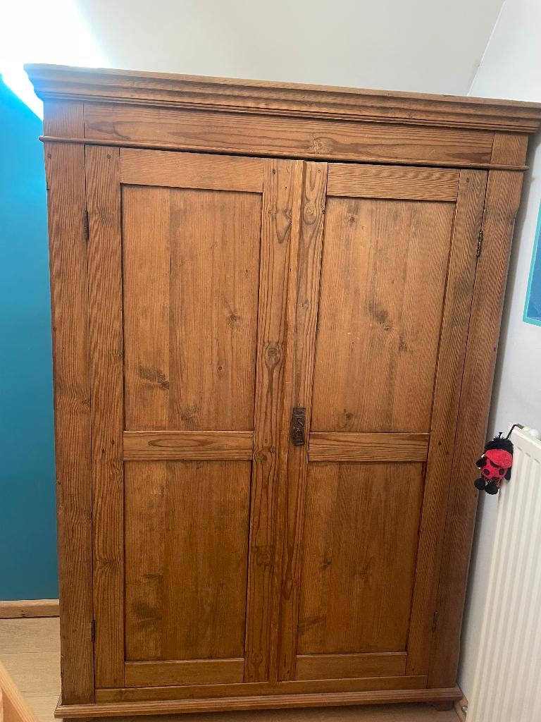 Houten kledingkast - Kleerkast + opbergruimte, Ophalen, Met deur(en), Gebruikt, 100 tot 150 cm