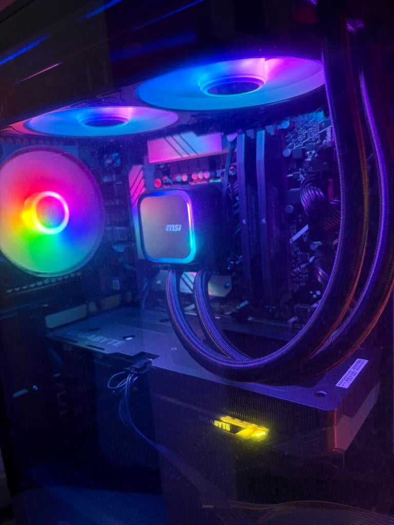 Ordinateur gaming (5060ti) quasi neuf avec facture, Enlèvement ou Envoi, Comme neuf, Gaming, SSD