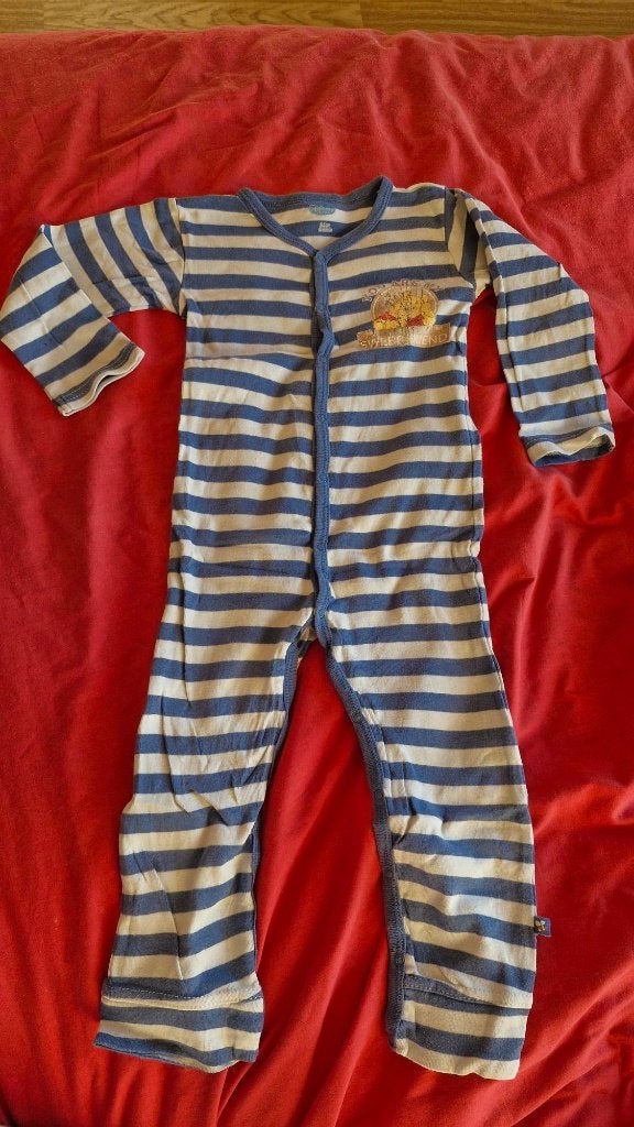 pijama t98 disneuy, Kinderen en Baby's, Kinderkleding | Maat 98, Nacht- of Onderkleding, Jongen of Meisje, Zo goed als nieuw, Ophalen