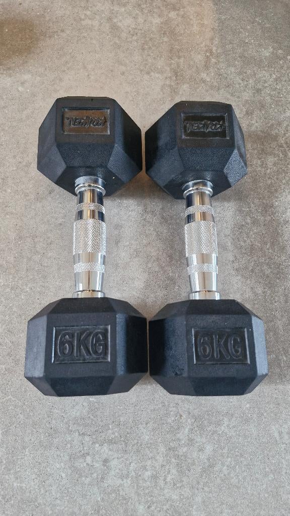 2 x Dumbells 6KG, Sport en Fitness, Fitnessmaterialen, Ophalen of Verzenden, Zo goed als nieuw, Rug, Dumbbell