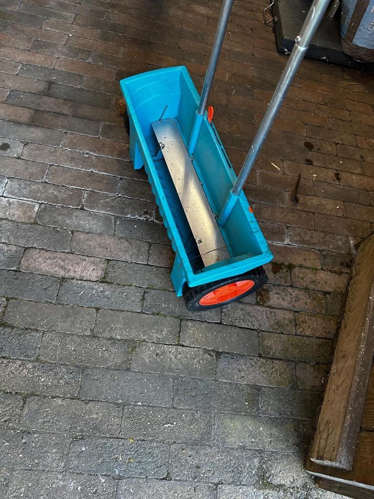 Graszaad strooier, Ophalen, Zo goed als nieuw, 20 m² of meer, Gras