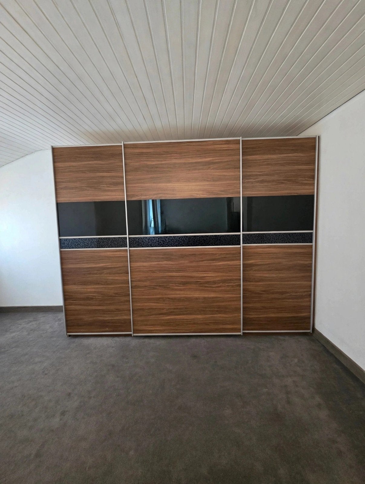 Garde-robe 3 portes coulissantes 315  cm, Enlèvement