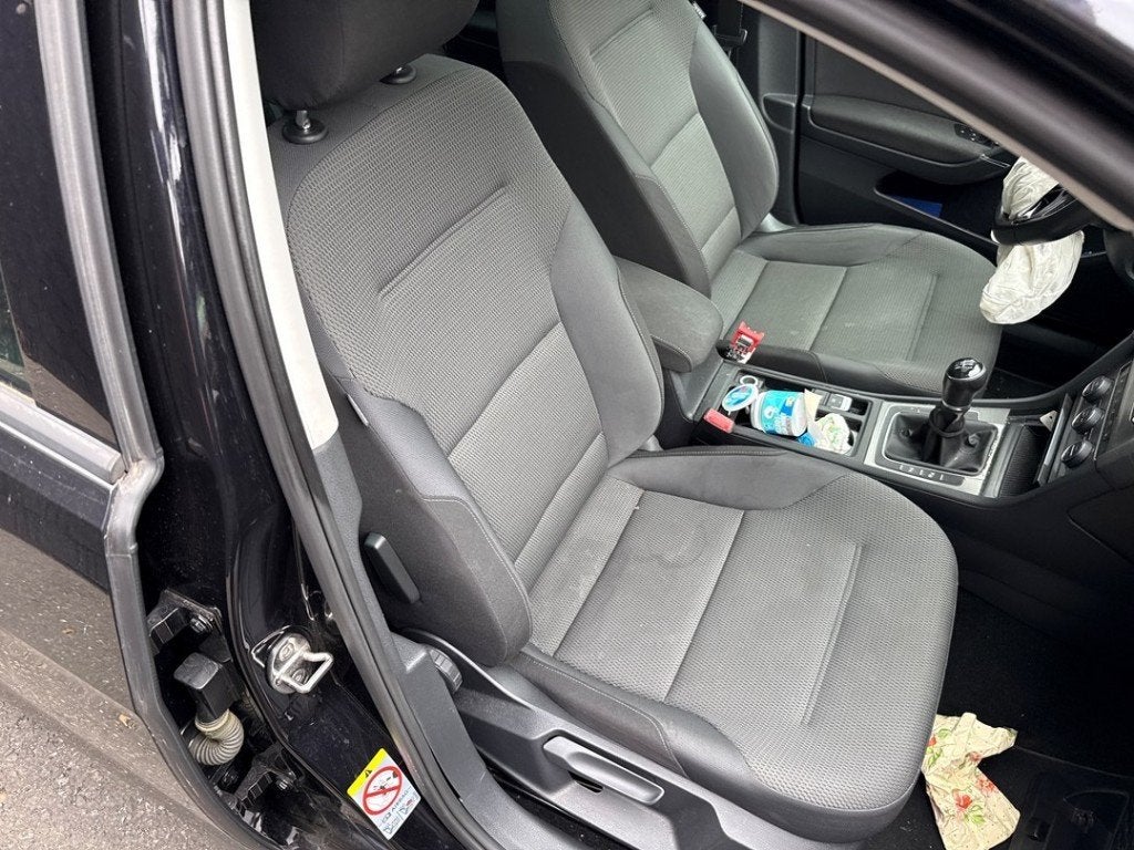 STOEL RECHTS VOOR Volkswagen Golf VII (AUA), Auto-onderdelen, Gebruikt, Volkswagen, Volkswagen AG, Kundenbetreuung@volkswagen.de