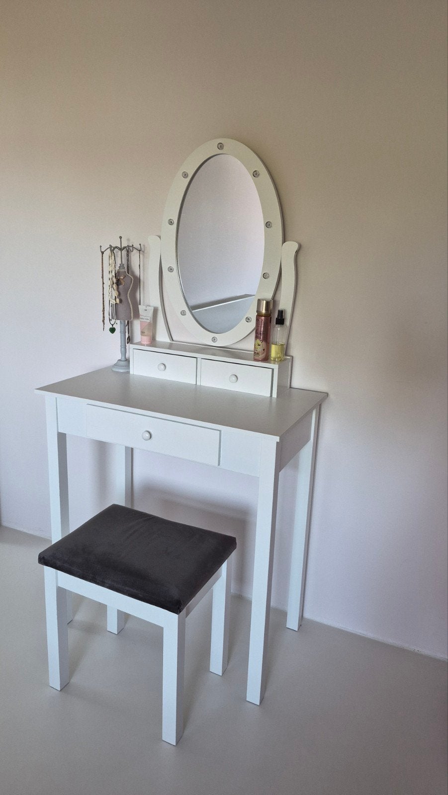 coiffeuse en bois blanc avec miroir leb illuminé., Maison & Meubles, Tables | Coiffeuses, Enlèvement, Bois