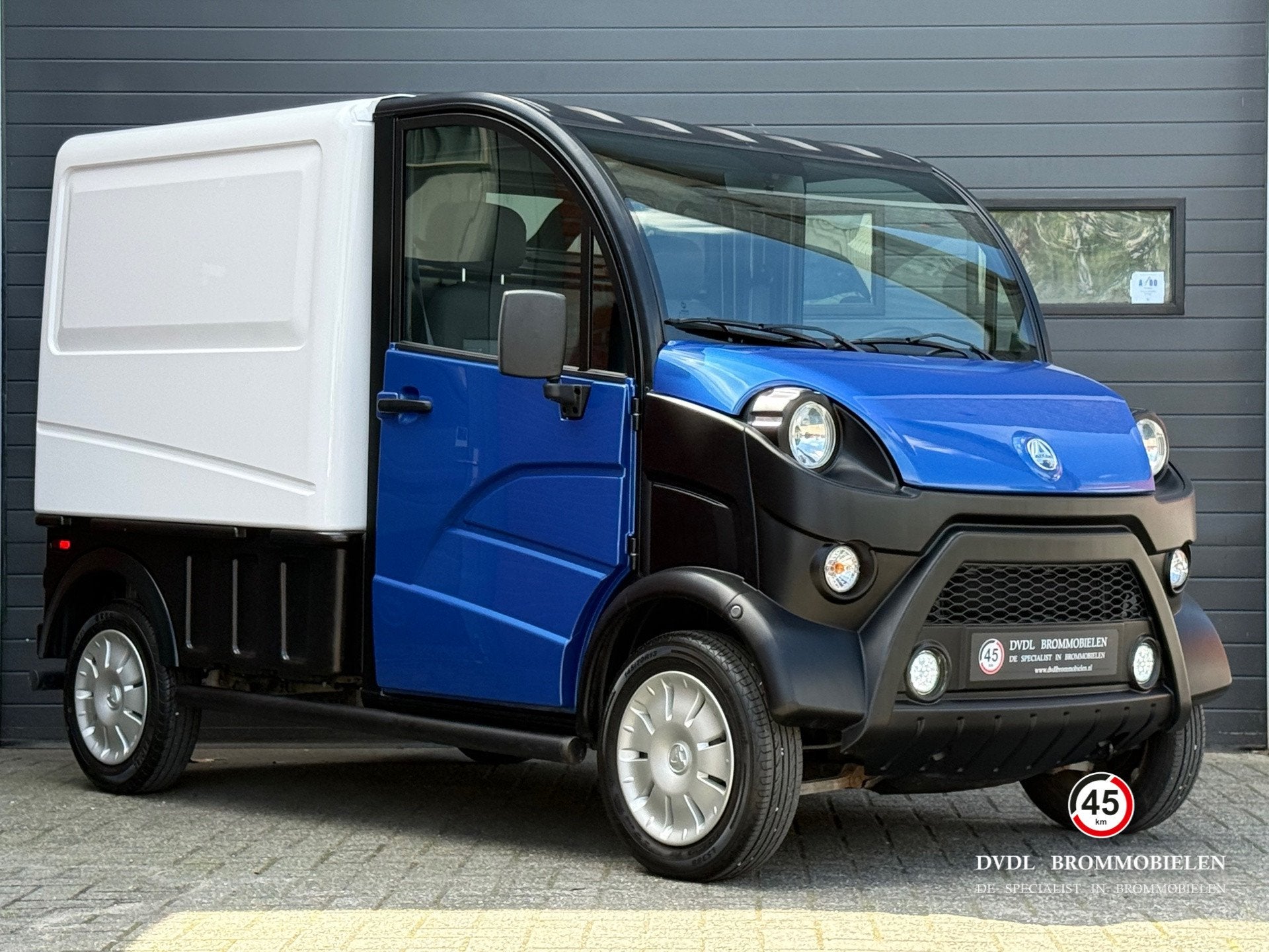 Aixam D-Truck Premium Brommobiel 2024 1eig 19dkm NIEUWSTAAT!, Utilisé, Autres marques