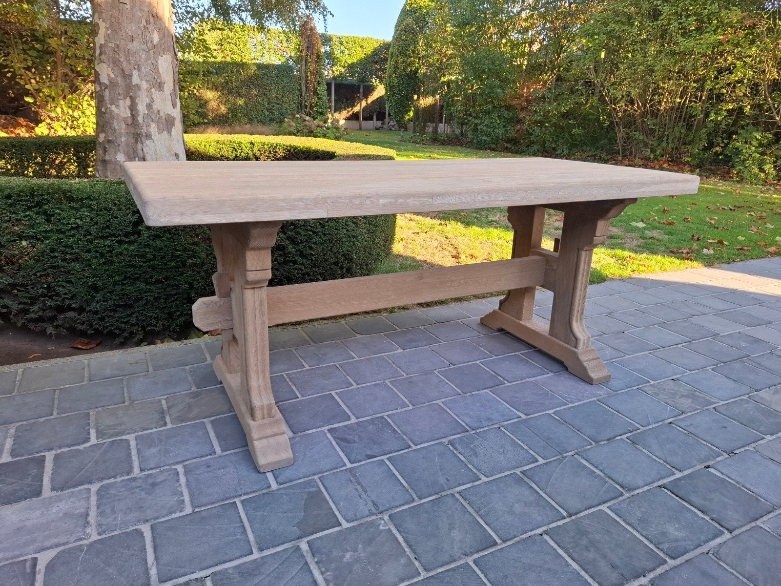 Table de monastère en chêne entièrement massif. Aérogommé., Enlèvement ou Envoi