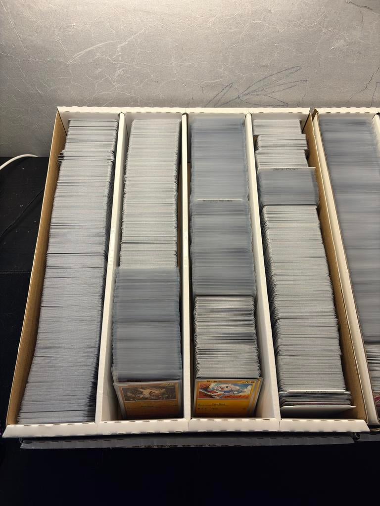 Pokémon Bulk - Vul je sets aan!, Hobby en Vrije tijd, Verzamelkaartspellen | Magic the Gathering, Ophalen of Verzenden, Zo goed als nieuw