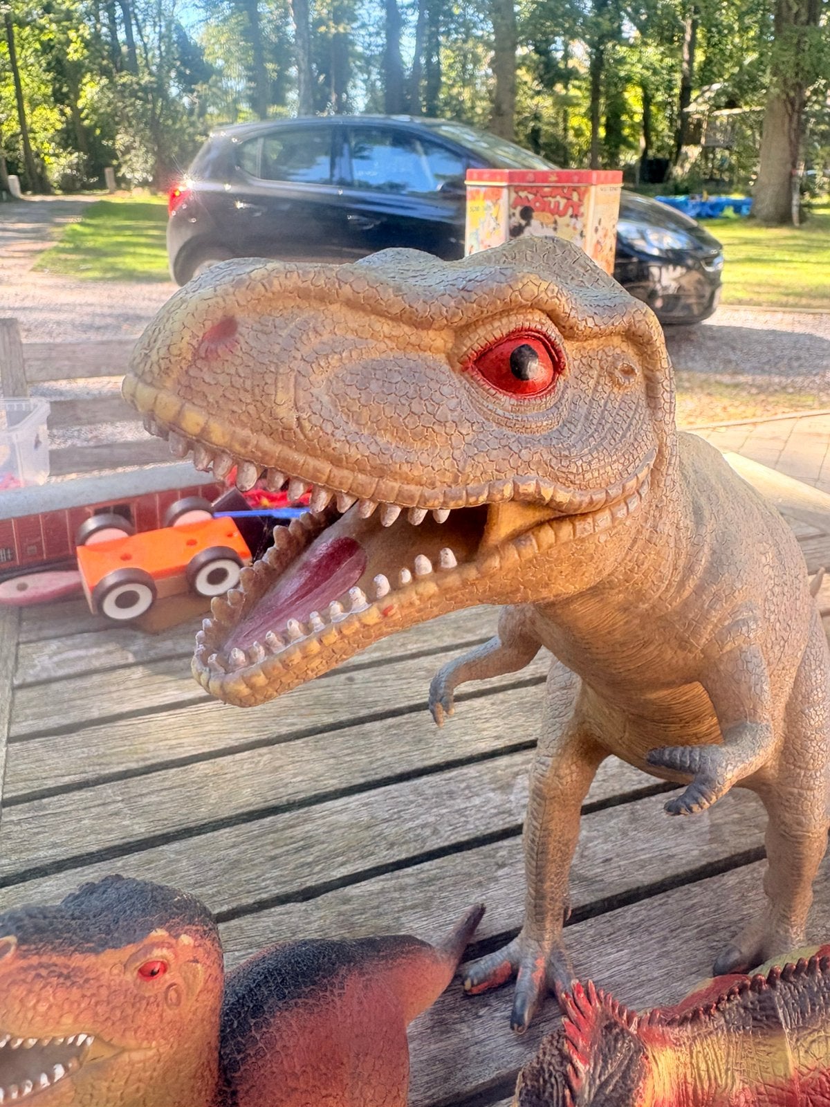 Trois dinosaures, également vendus séparément, Enlèvement ou Envoi, Comme neuf