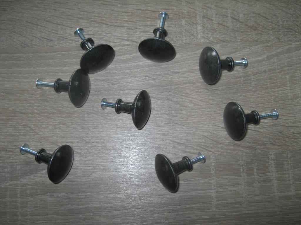 Metalen handknoppen 8 stuks IKEA in prima staat, Ophalen of Verzenden, Gebruikt