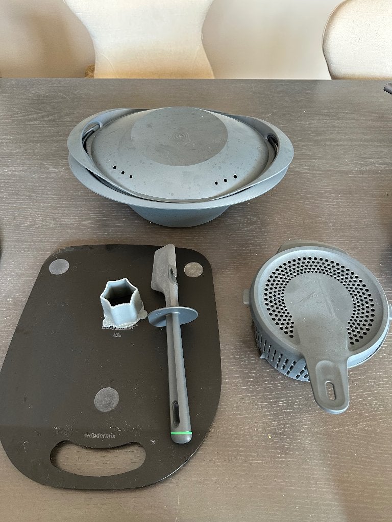 Thermomix TM6 met complete 2de beker en set accessoires, Elektronische apparatuur, Ophalen, 3 snelheden of meer, Zo goed als nieuw