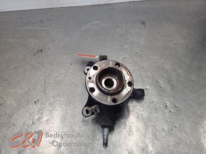 Fusee links-voor van een Renault Master, Gebruikt, -, Renault, -