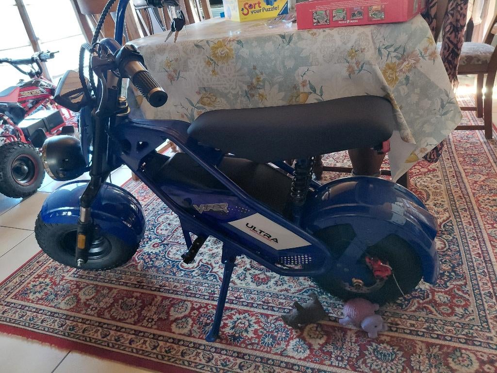 Elektrische scooter voor kinderen of jongvolwassenen, Vélos & Vélomoteurs, Trottinettes, Comme neuf, Autres types, Enlèvement