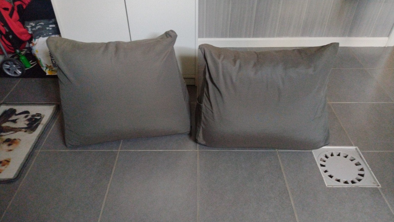 Luxe kussens met zij vak nieuw 200€, Huis en Inrichting, Woonaccessoires | Kussens, Ophalen