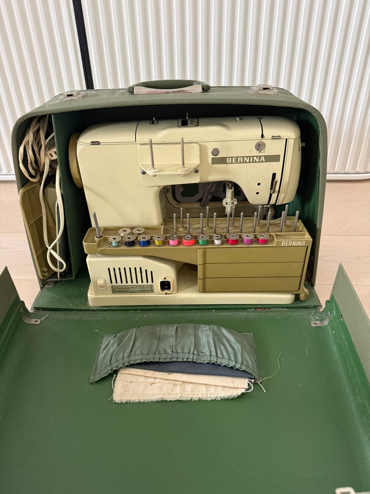Bernina 730 compleet in perfecte staat, Ophalen, Gebruikt, Naaimachine, Bernina