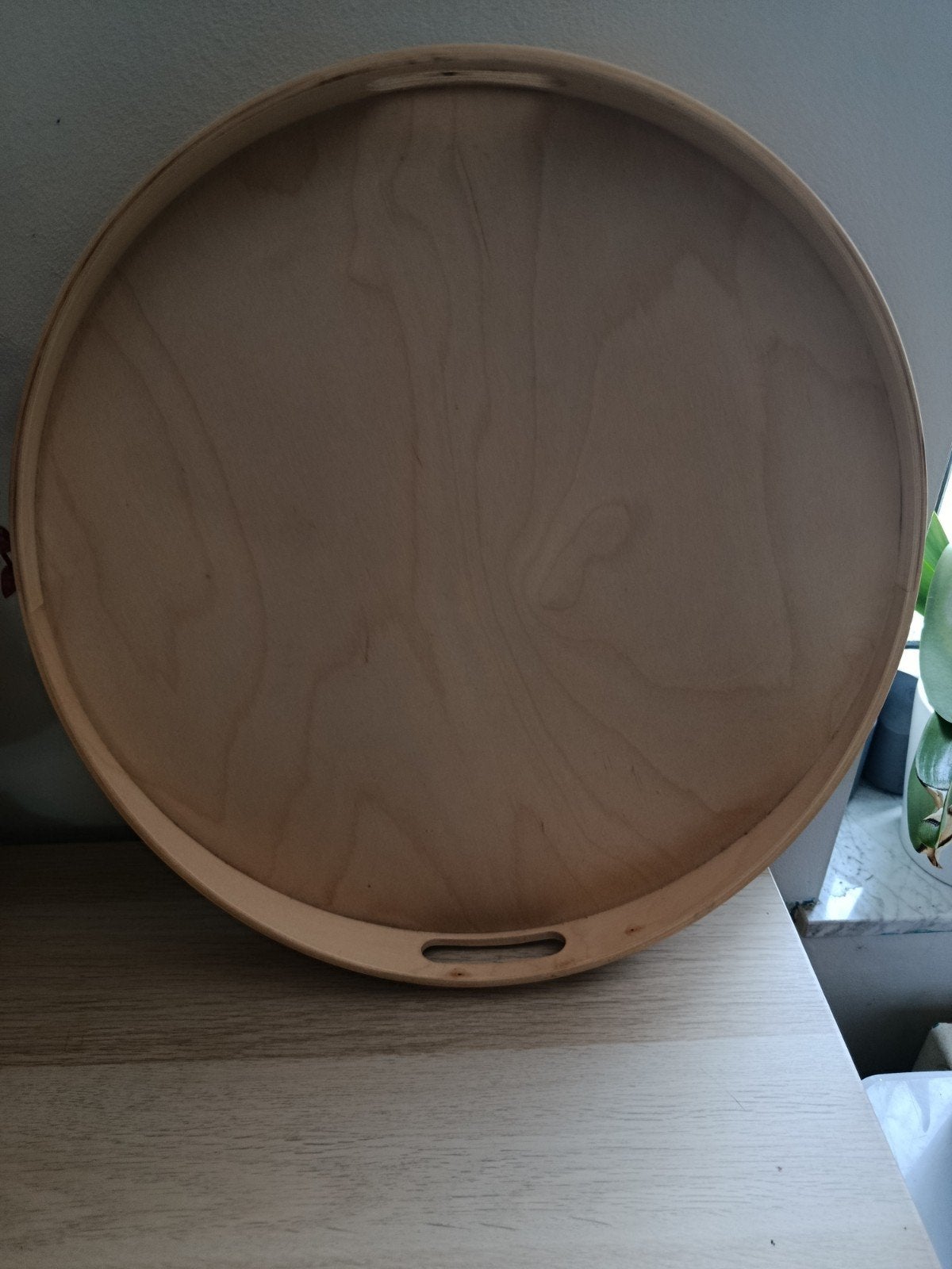 Grand Plateau Rond IKEA SKALA 44cm - NEUF avec étiquette (Mo, Neuf, Enlèvement ou Envoi, Rond, Avec poignées