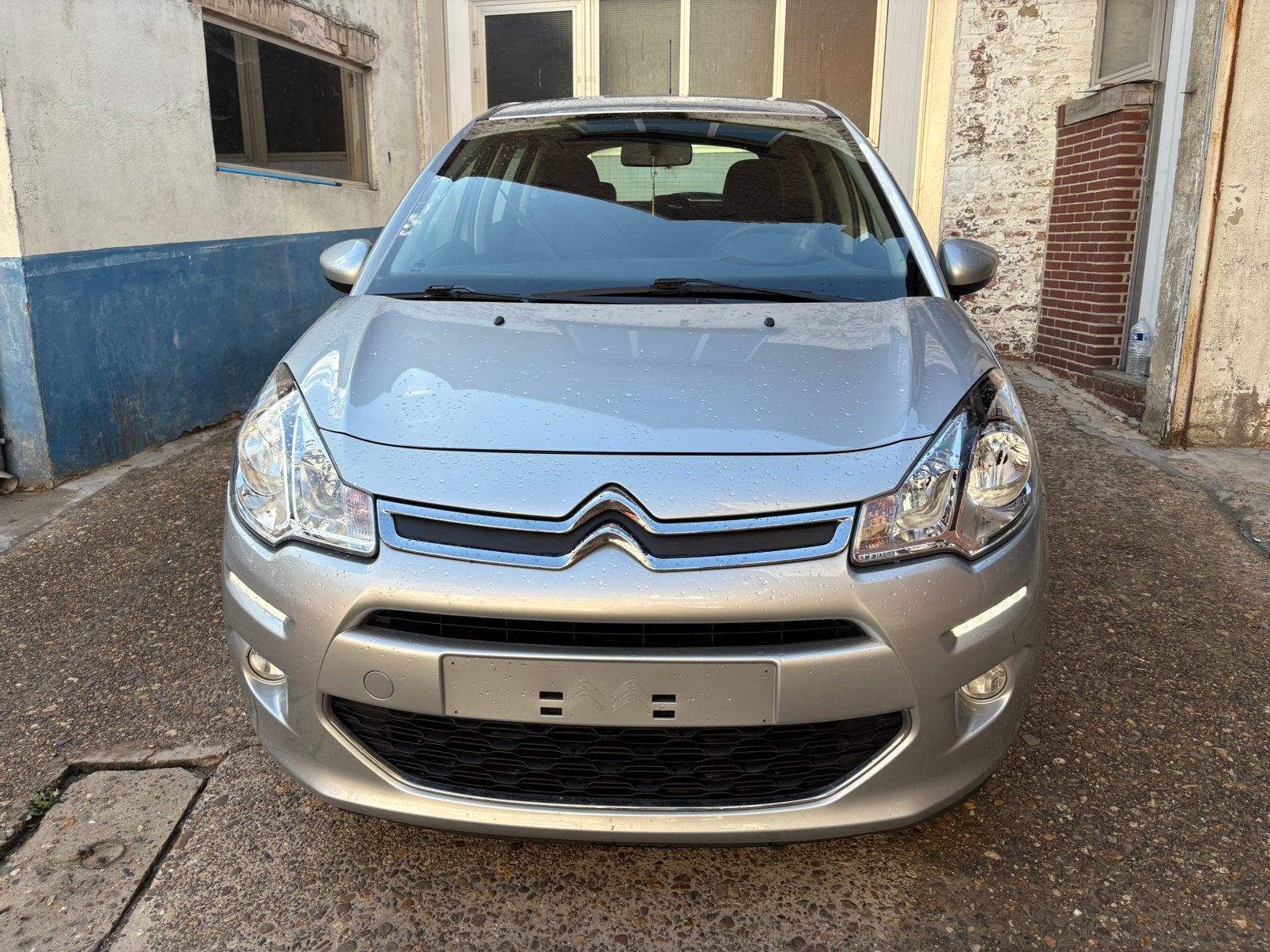 CITROËN C3 1.2 ESSENCE CARNET COMPLET!, Autos, Achat, Entreprise, Boîte manuelle, Noir