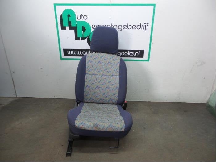 Siège droit d'un Suzuki Alto (Alto 02-), Autos : Pièces & Accessoires, -, 3 mois de garantie, Utilisé, -