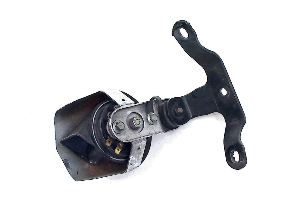 CLAXON Harley Davidson Road King (01-1970/-), Dhr. S. di Majo, Gebruikt, Info@cama-motorparts.nl, P.J. Troelstraweg 8 8
3144 CX  MAASSLUIS, NL