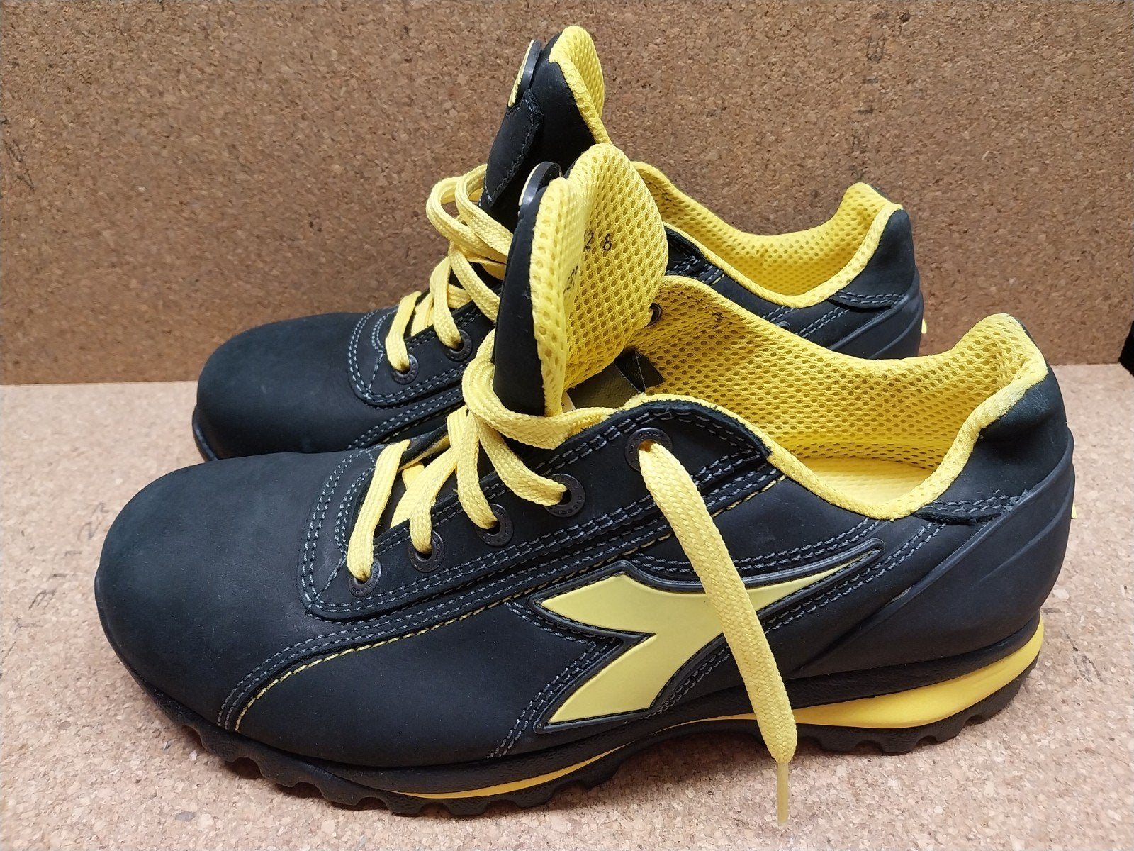Diadora Utilty schoenen, Ophalen of Verzenden, Nieuw