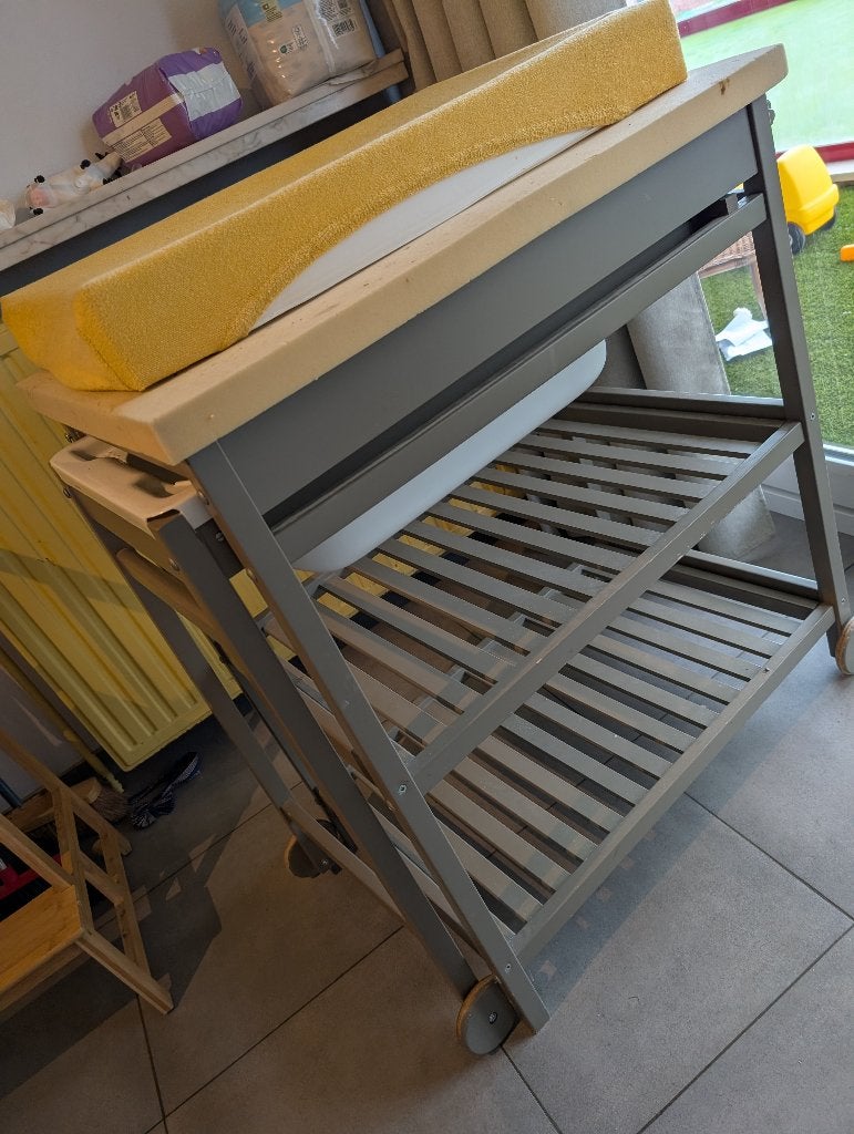 Quax luiertafel met bad, Ophalen, Gebruikt, Commode