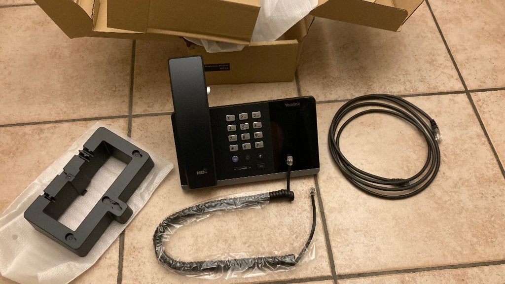 2x  Nieuwe Yealink MP54 Smart Business IP Phone, Telecommunicatie, Ophalen of Verzenden, Nieuw, Telefoon