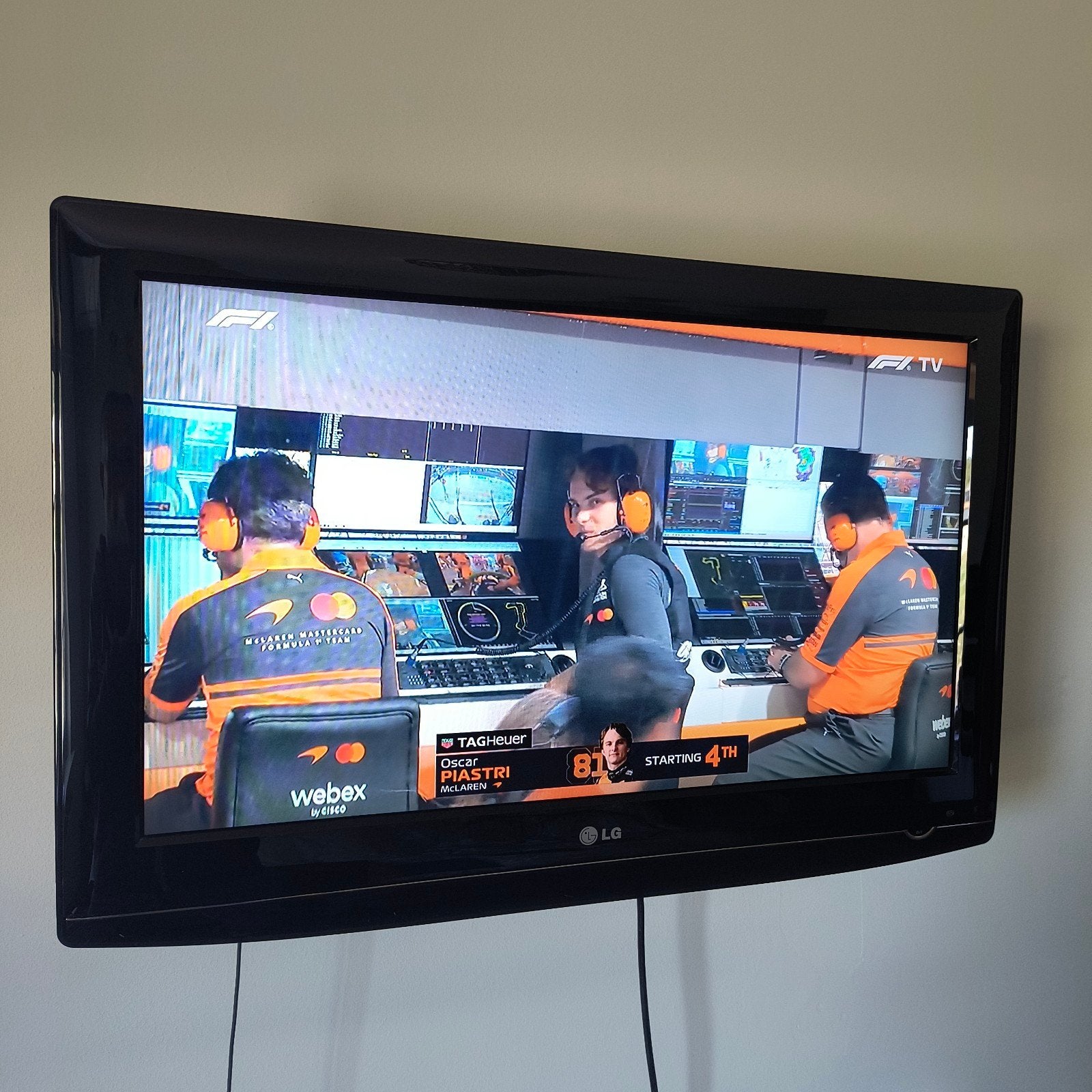 LG 32LG5000 LCD tv

Te koop: een gebruikte LG 32LG5000 LCD t, Ophalen, LCD, LG