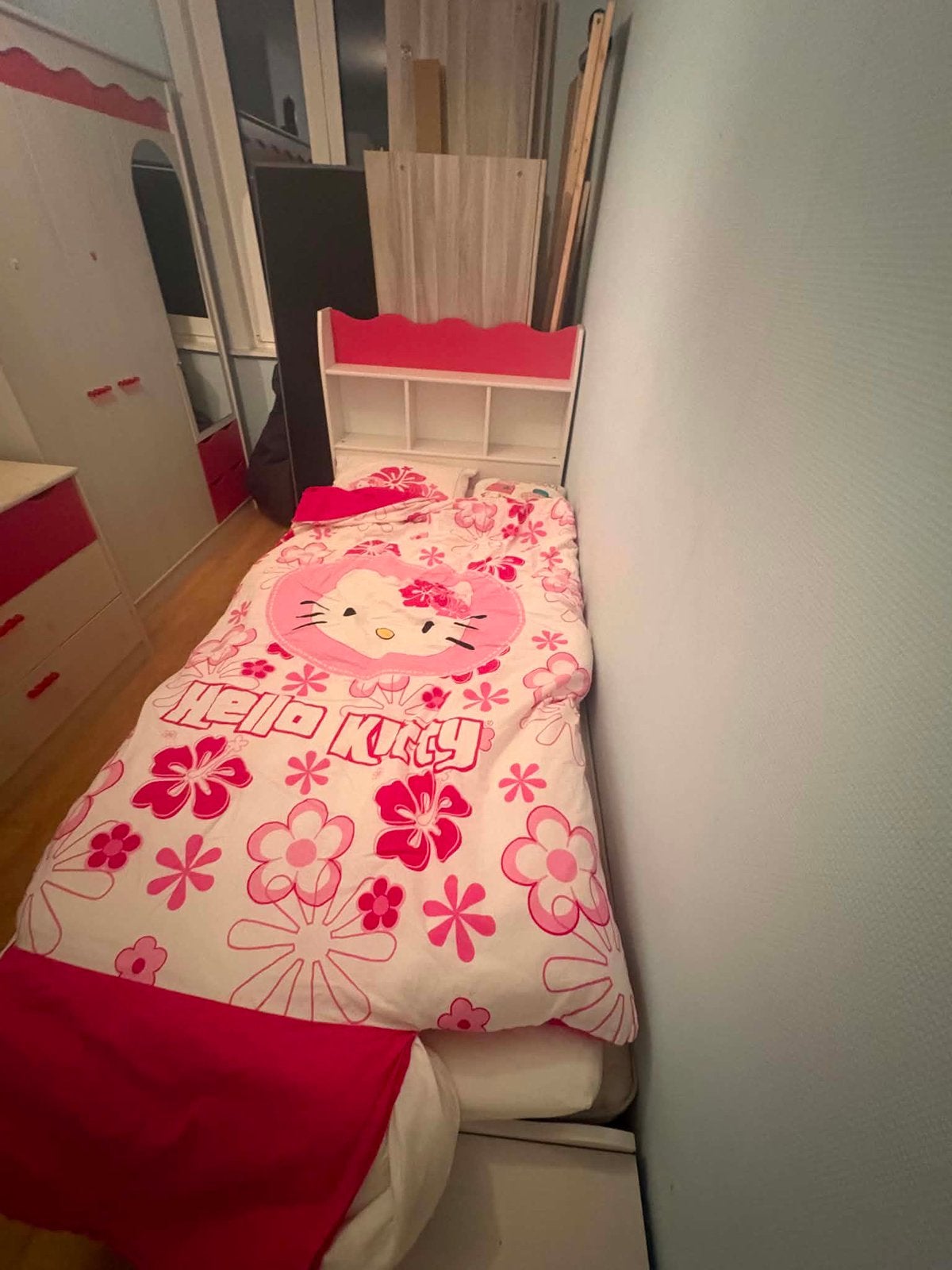 Meisjes slaapkamer, Enlèvement, Comme neuf
