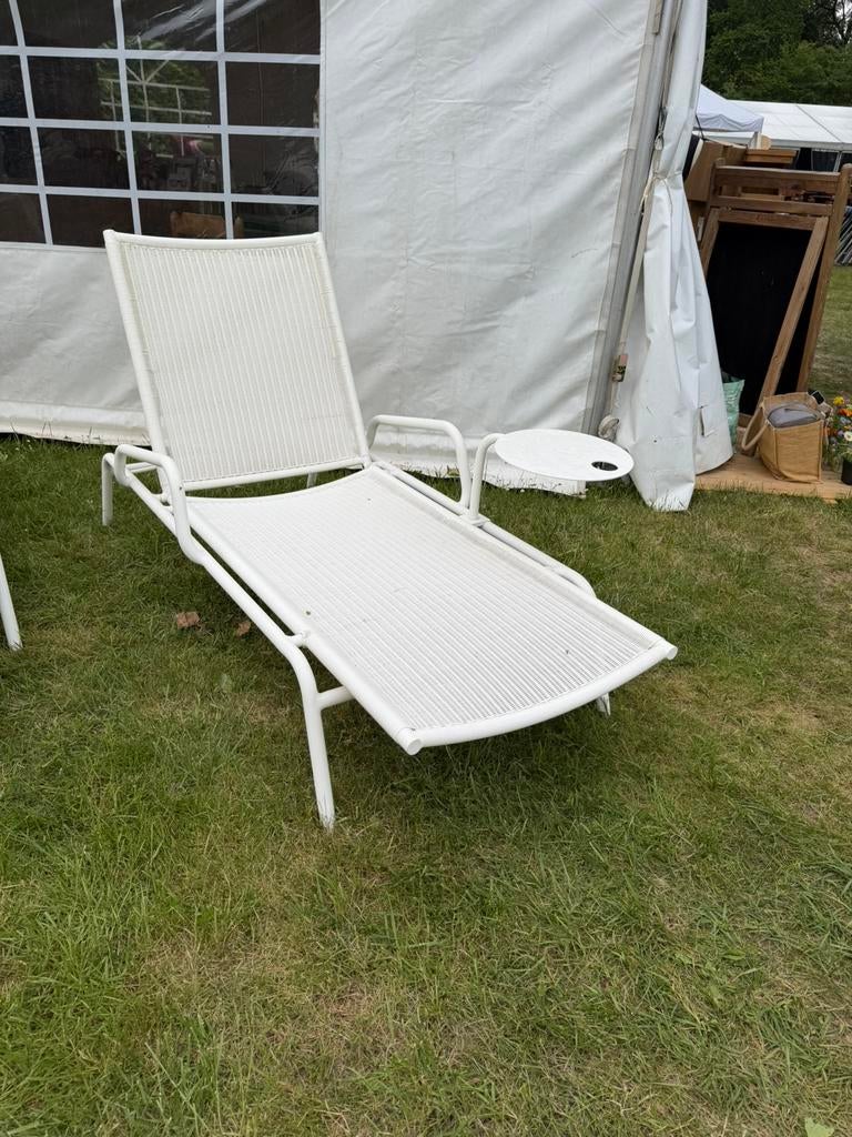 Ligbed Maiori wicker met tafeltje, Jardin & Terrasse, Chaises longues, Enlèvement, Neuf, Osier, Réglable