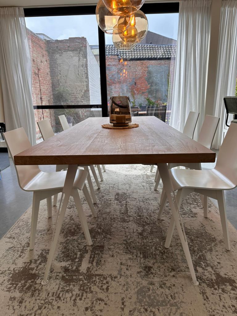 Z Creations design tafel + 8 stoelen, Ophalen, Zo goed als nieuw