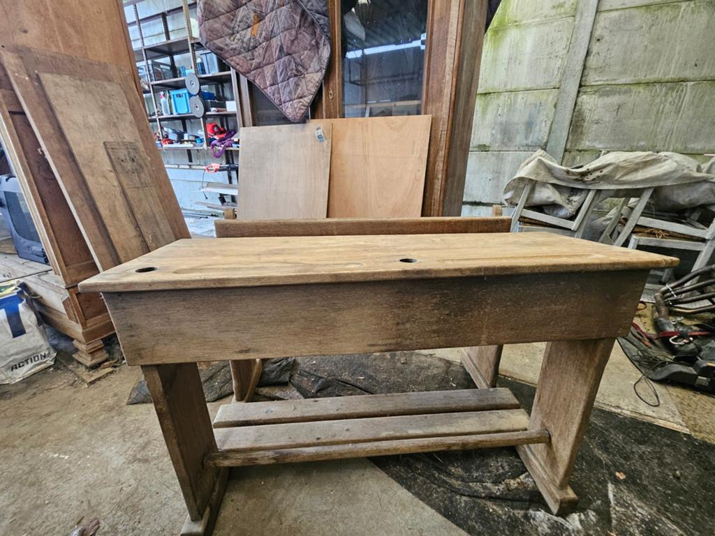 Banc d école, Enlèvement