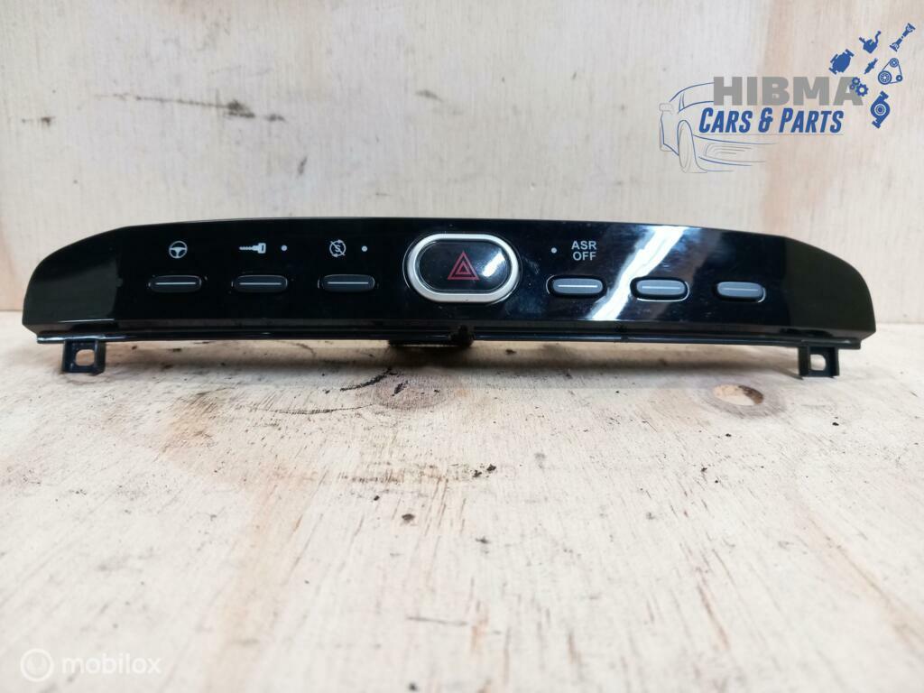 Fiat Punto Evo Alarmlichtschakelaar 735506947 2009 t/m 2013, Gebruikt, Ophalen of Verzenden
