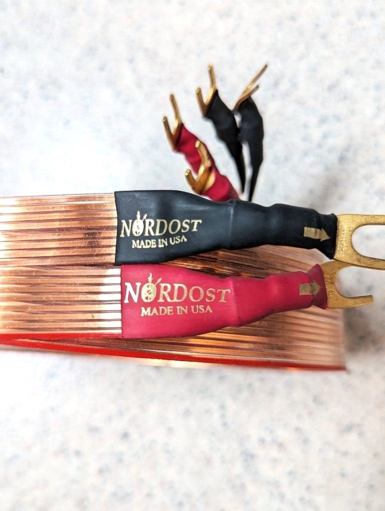 Nordost Super Flatline Bi-Wire luidsprekerkabels 4m, Ophalen of Verzenden, Gebruikt, 2 tot 5 meter, Luidsprekerkabel