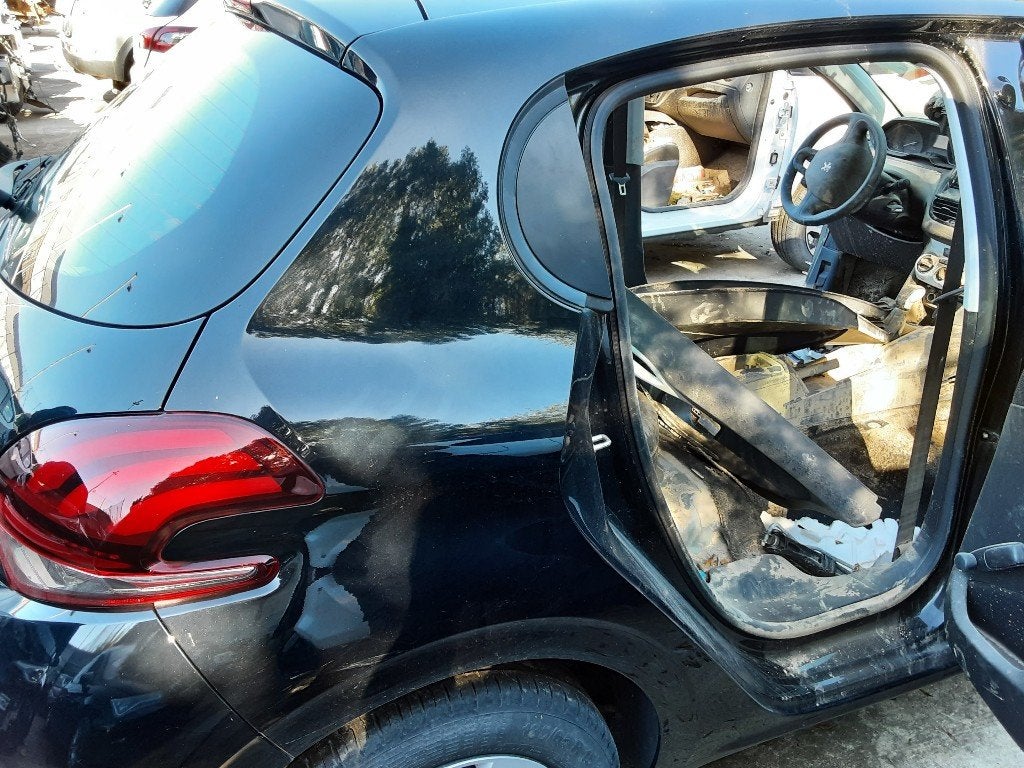AILE ARRIÈRE DROIT Peugeot 208 I (CA / CC / CK / CL), Garde-boue, Mevr. I. Hauben, Utilisé, Arrière