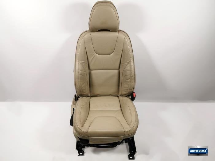 Siège droit d'un Volvo V60, -, 3 mois de garantie, -, -