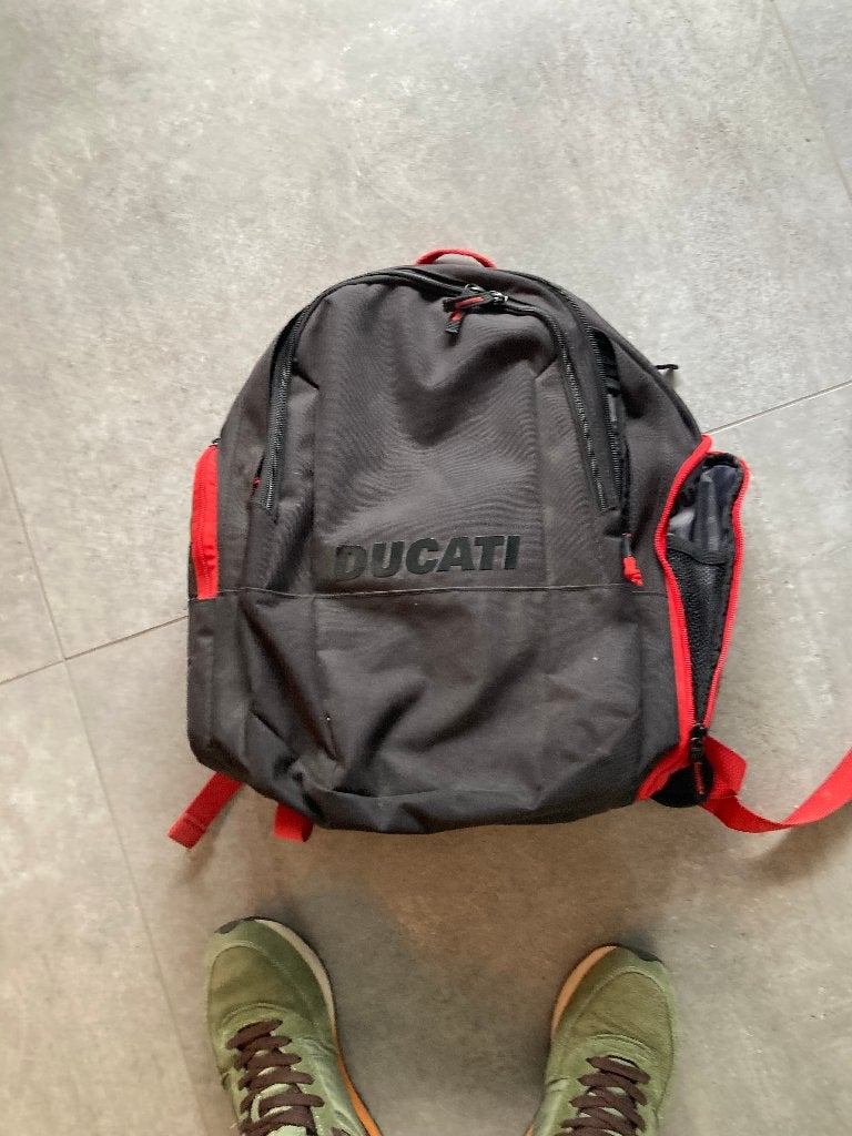 Sac à dos Ducati, Bijoux, Sacs & Beauté, Autres marques, 25 à 40 cm, Enlèvement ou Envoi, 30 à 45 cm