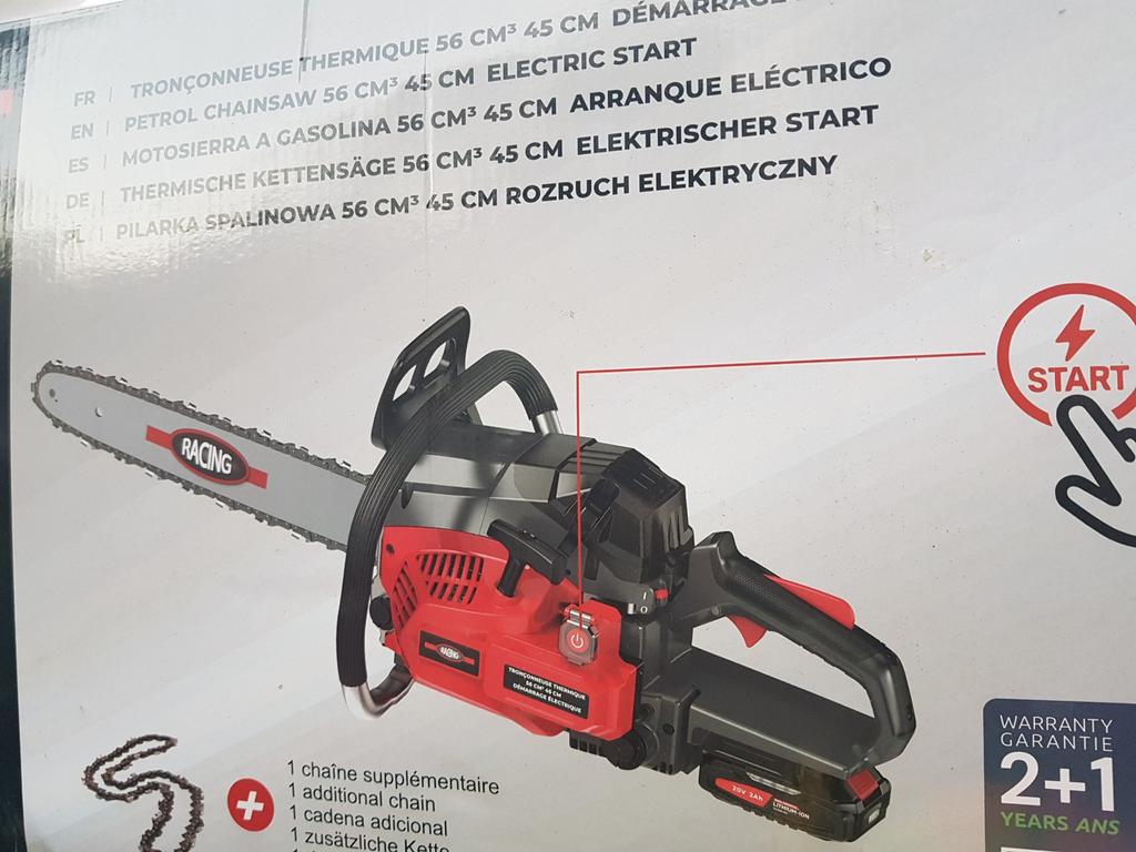 Tronçonneuse thermique neuve jamais  utilisée 140€, Enlèvement