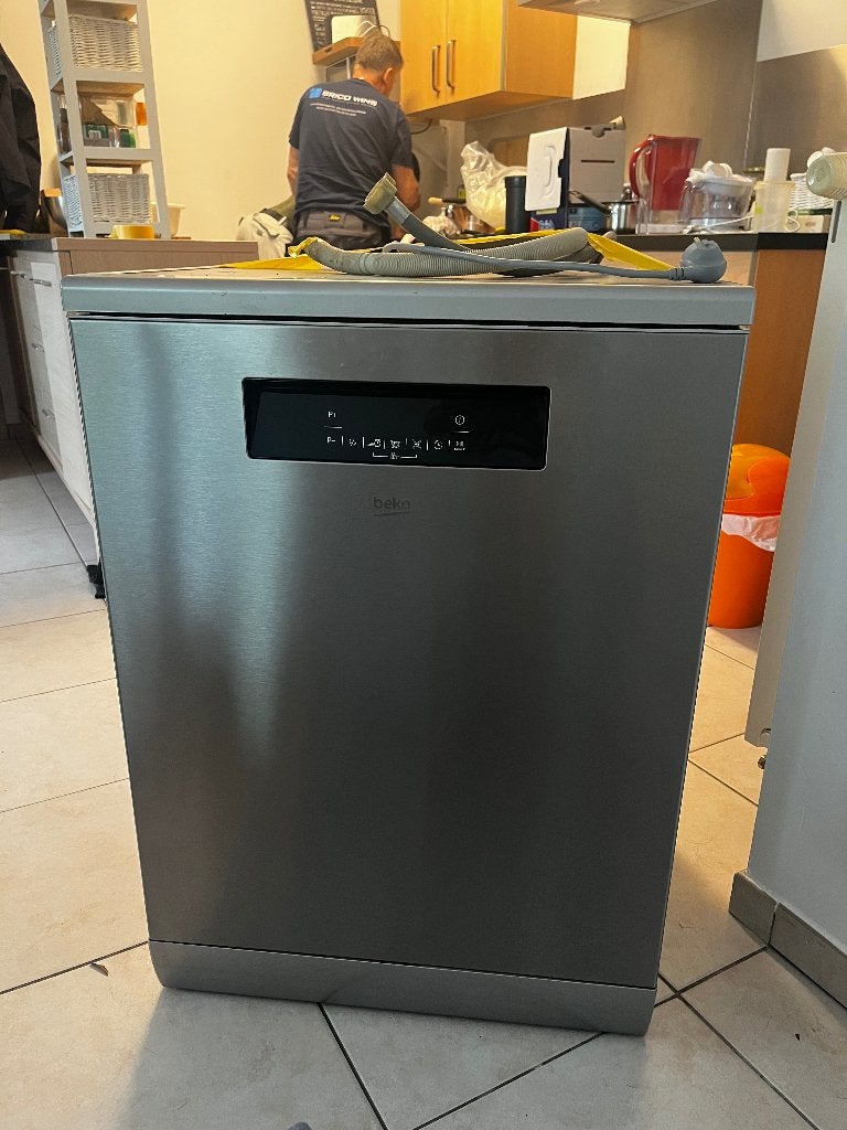Lave-vaisselle Beko 100 eur, Enlèvement, Utilisé, Classe énergétique A ou plus économe