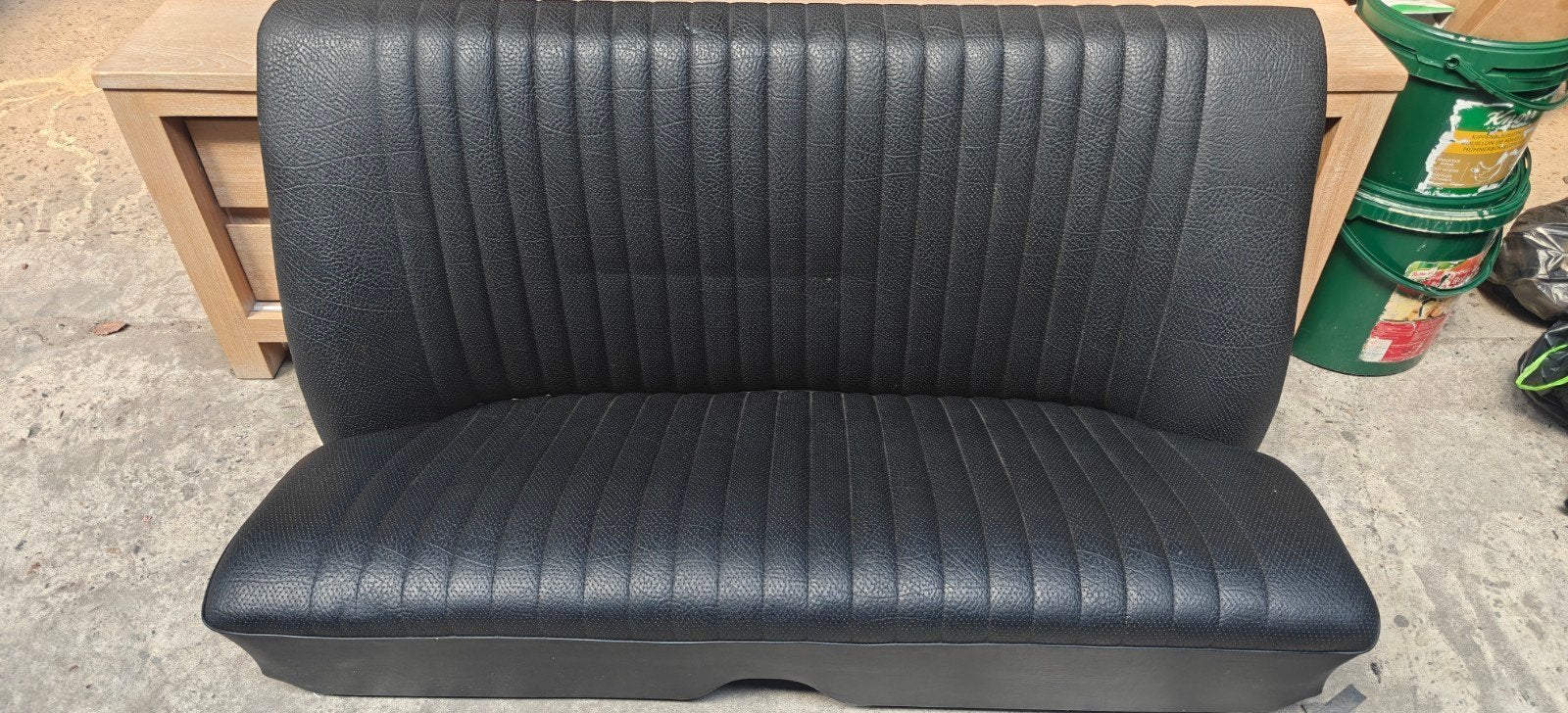 zwarte Skai interieur Opel ascona, Enlèvement