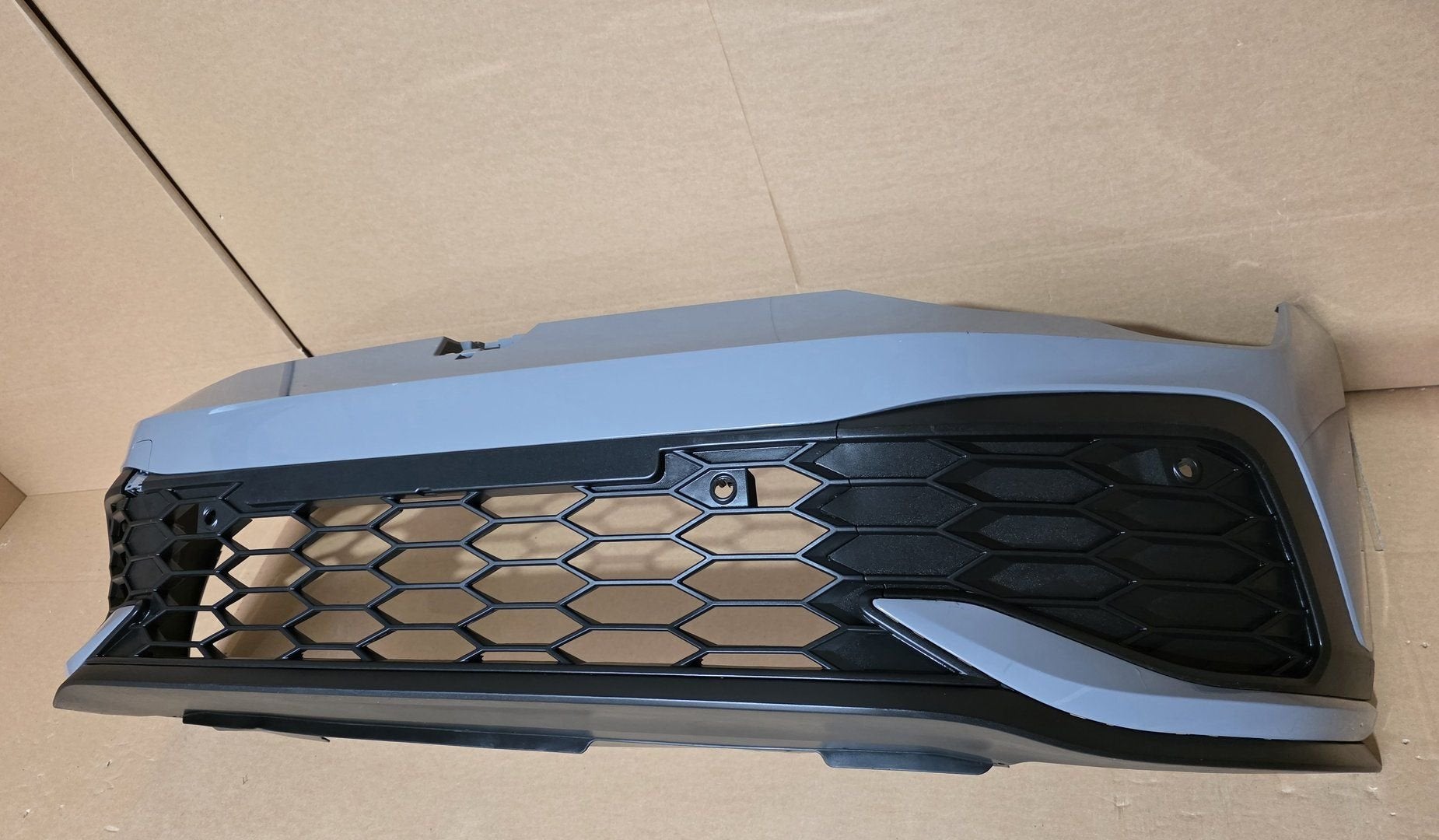 Voorbumper VW Golf 8 VIII GTI CLUBSPORT 4xPDC 5H0807221D, Auto-onderdelen, Carrosserie, Bumper, Volkswagen, Voor, Gebruikt, Herkomst onderdeel bekend