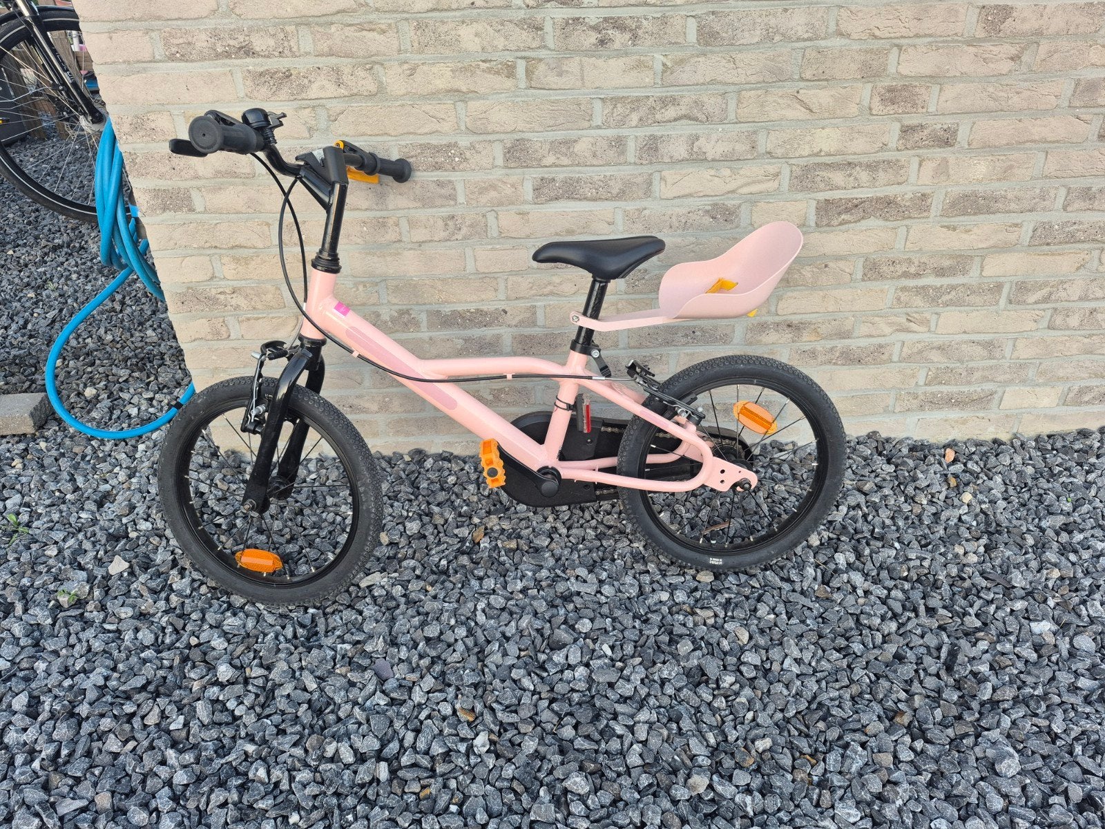 meisjesfiets 16 inch, Fietsen en Brommers, Ophalen, 16 tot 20 inch, Velgrem, Zo goed als nieuw