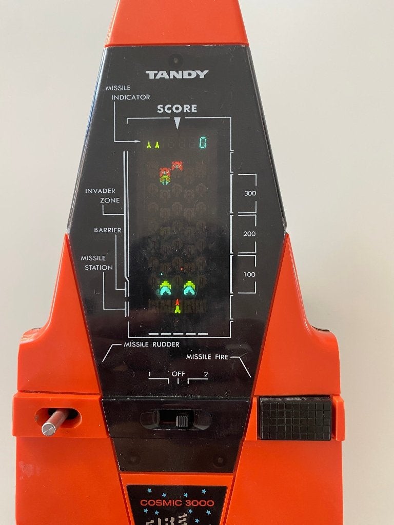 Jeu électronique vintage Tandy Cosmic 3000 Fire Away, Enlèvement