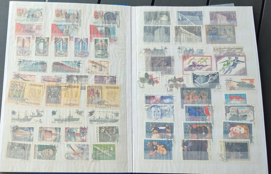 Postzegelalbum A4 (12) Rusland en gebieden, Postzegels en Munten, Postzegels | Europa | Rusland, Ophalen of Verzenden