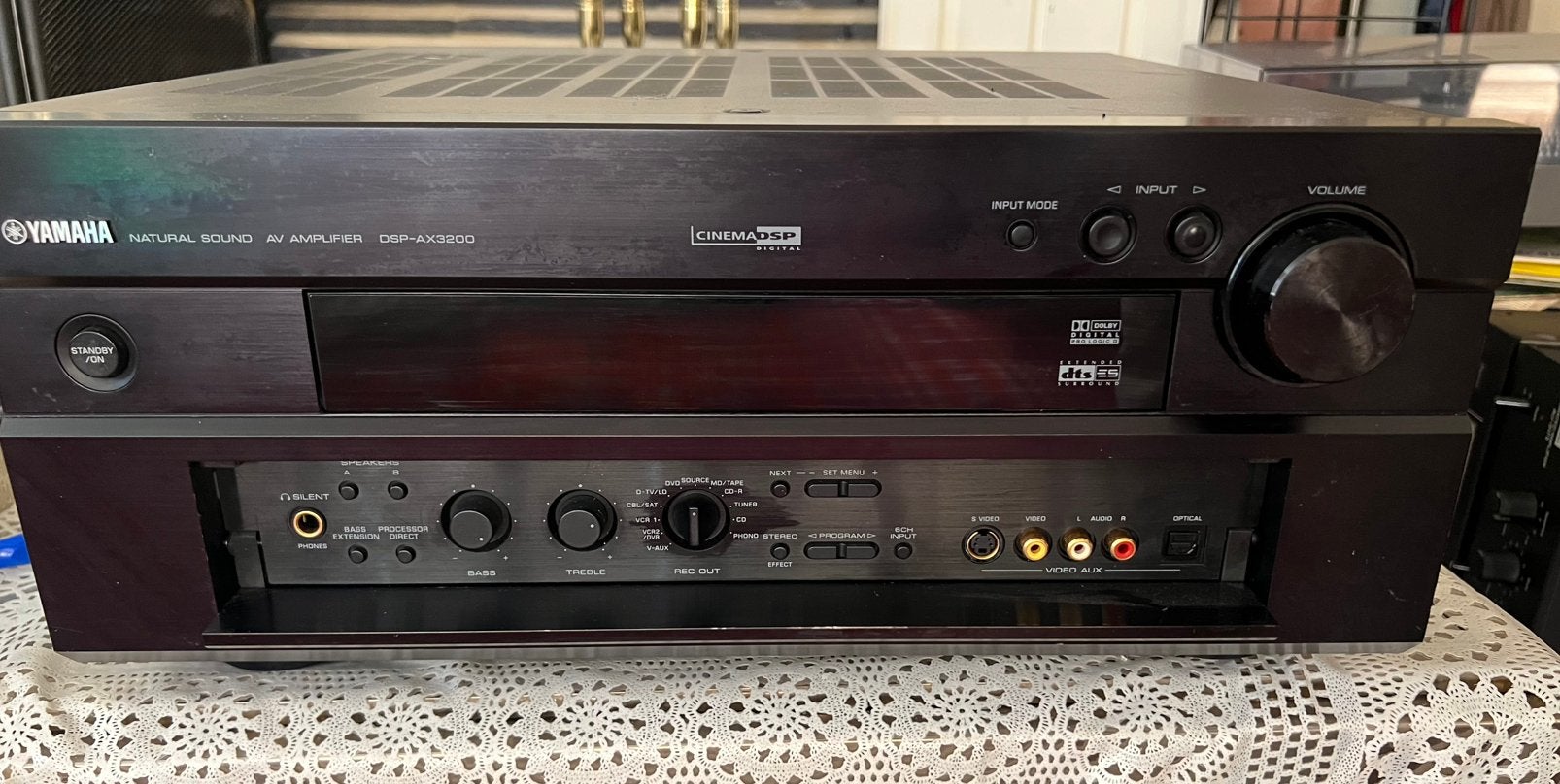 Amplificateur Yamaha DSP-AX3200, TV, Hi-fi & Vidéo, Lecteurs vidéo, Enlèvement ou Envoi, Comme neuf