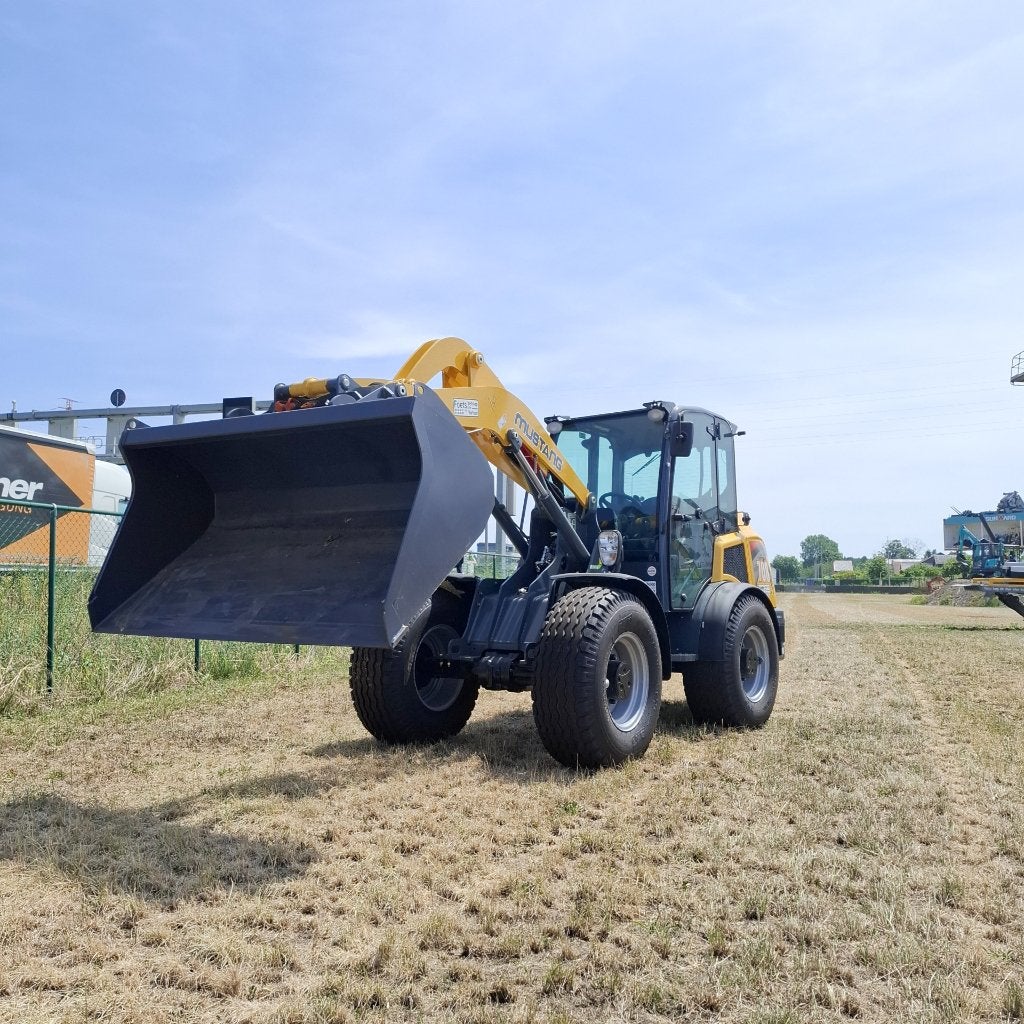 Mustang AL 708, Zakelijke goederen, Machines en Bouw | Kranen en Graafmachines, Ophalen, Wiellader of Shovel