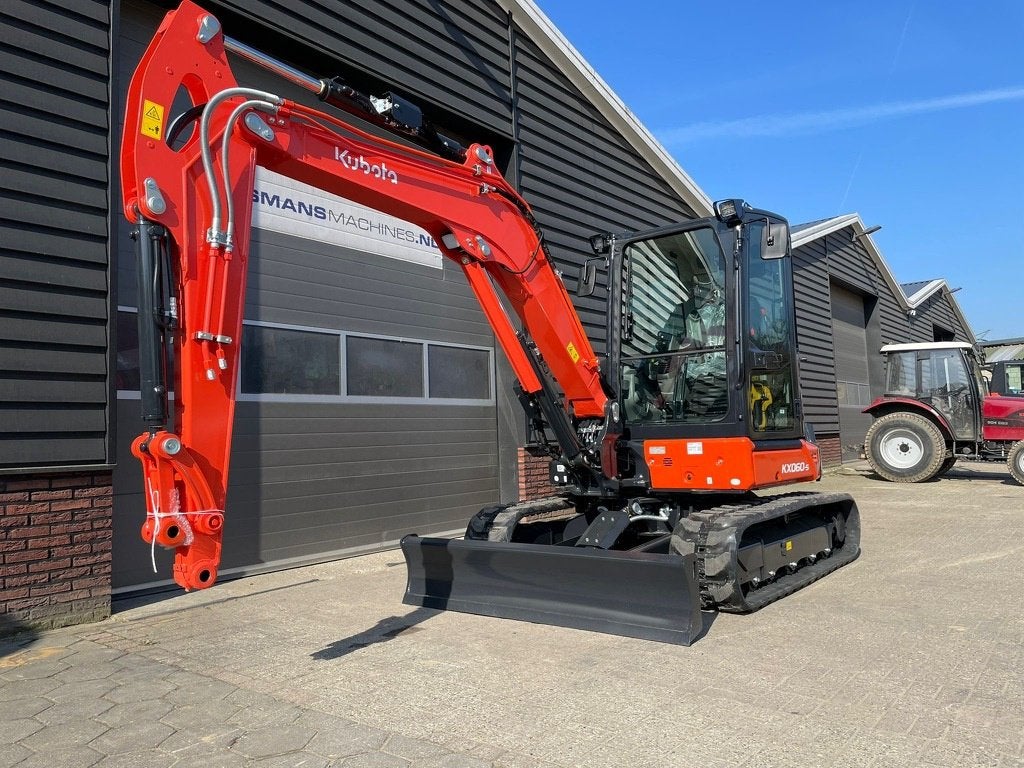 Kubota KX060 HI AIRCO minigraver NIEUW €999 LEASE, Zakelijke goederen, Kubota Hol, Kbt_g.eu_market_surveillance@kubota.com, Hoofdweg Oostzijde 1264
2153 LR  Nieuw-Vennep, NL